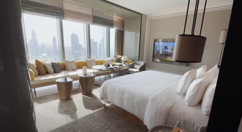 Luxury Hotels Bed in dubai